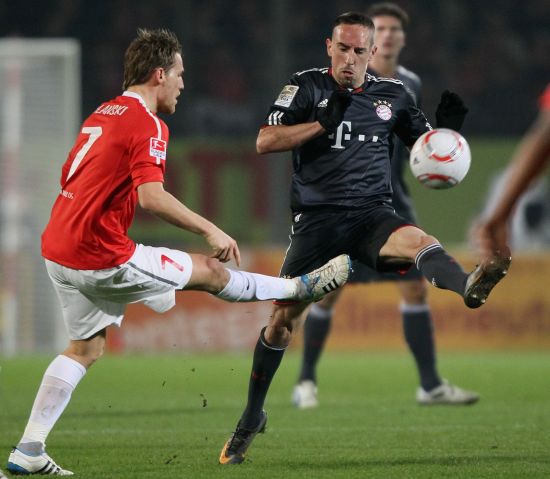 标题背后的 标题背后的